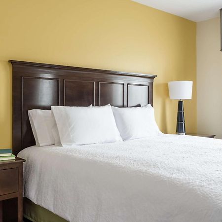 Hampton Inn & Suites Philadelphia Montgomeryville North Wales Exterior foto